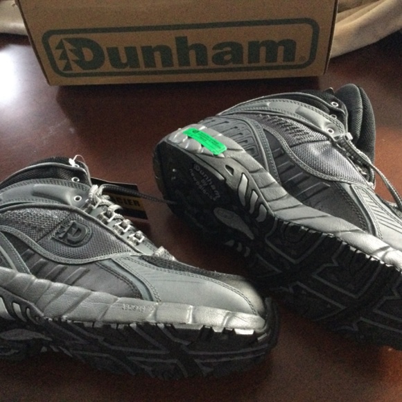 New In Box…Men’s Dunham Steel Toe Hiking Boots main image 6